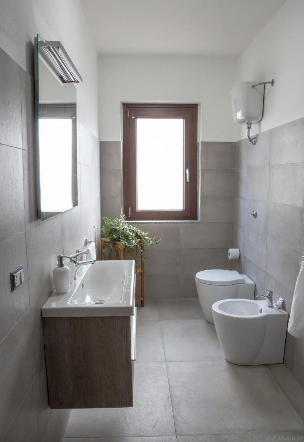 B&B Agata E Gli Altri Tortolì Екстериор снимка