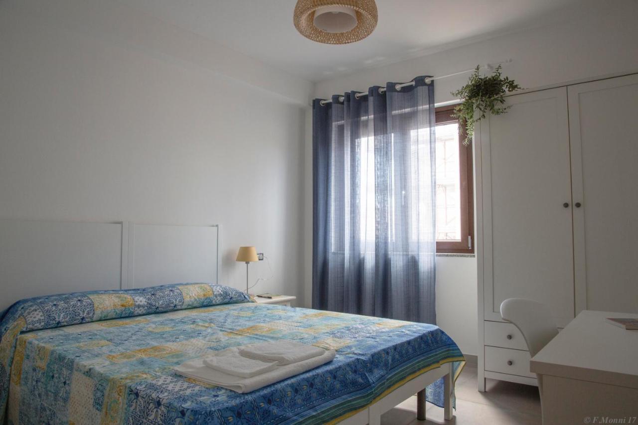 B&B Agata E Gli Altri Tortolì Екстериор снимка